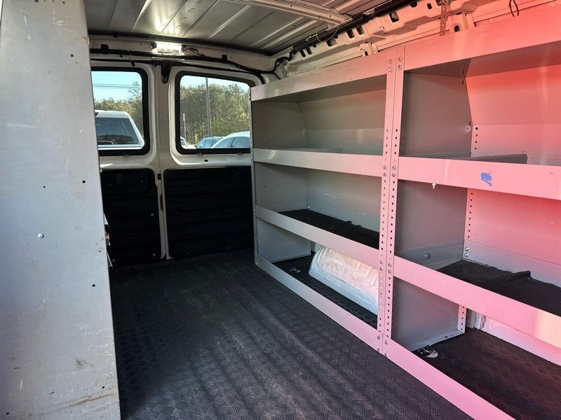 Chevrolet Express Cargo Van RWD 2500 135" 2019