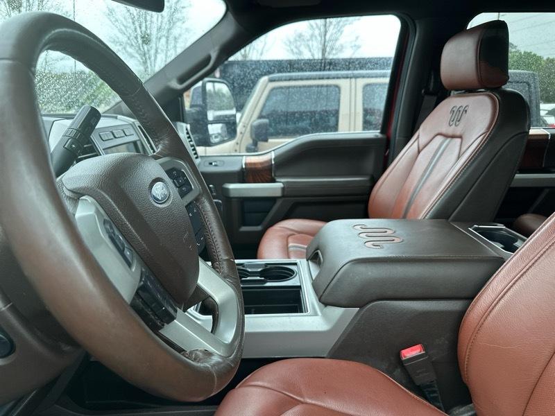 Ford Super Duty F-250 SRW 4WD Crew Cab 156" King Ranch 2020