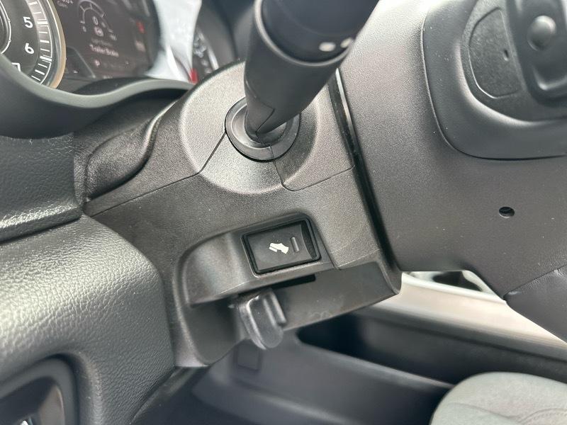 RAM 2500 Big Horn 4x4 Crew Cab 6'4" Box 2019