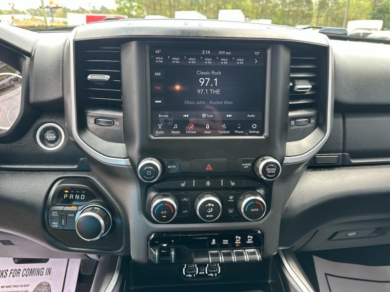 RAM 2500 Big Horn 4x4 Crew Cab 6'4" Box 2019