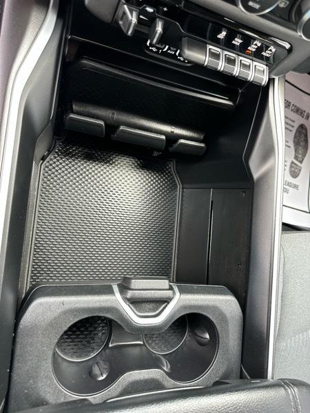 RAM 2500 Big Horn 4x4 Crew Cab 6'4" Box 2019