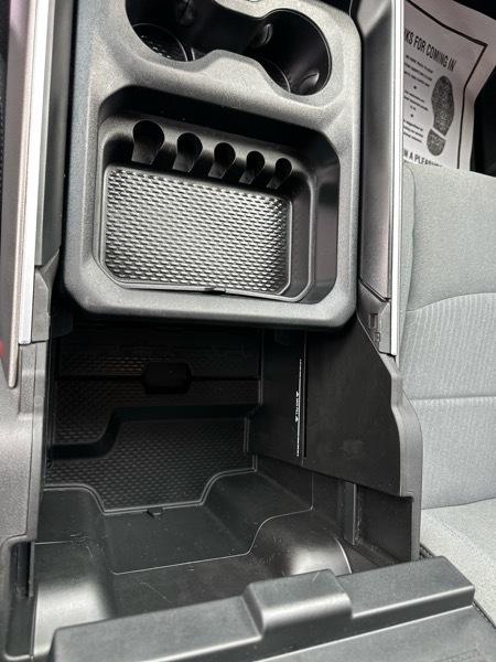 RAM 2500 Big Horn 4x4 Crew Cab 6'4" Box 2019