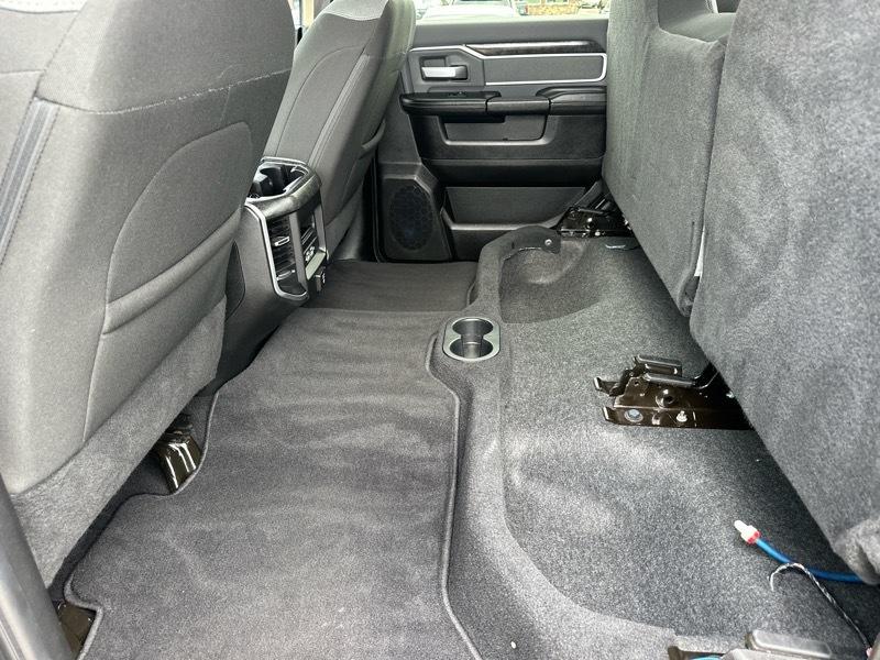 RAM 2500 Big Horn 4x4 Crew Cab 6'4" Box 2019