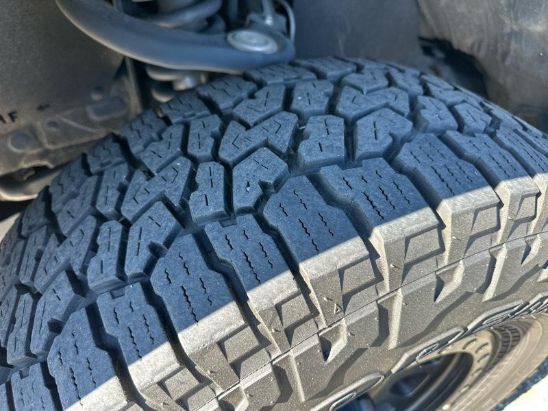 Toyota Tacoma 4WD TRD Off Road Double Cab 5' Bed V6 MT (Natl) 2019