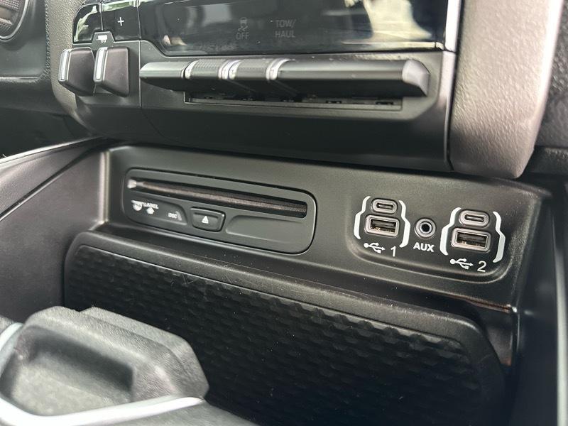 RAM 1500 Big Horn/Lone Star 4x4 Quad Cab 6'4" Box 2019