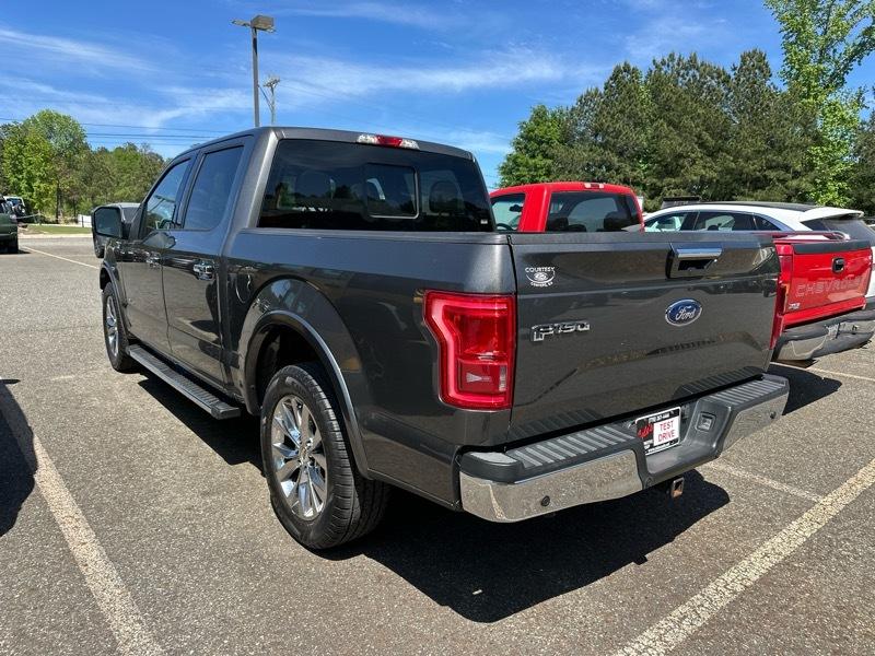 Ford F-150 2WD SuperCrew 139" Lariat 2017