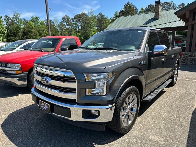 Ford F-150 2WD SuperCrew 139" Lariat 2017