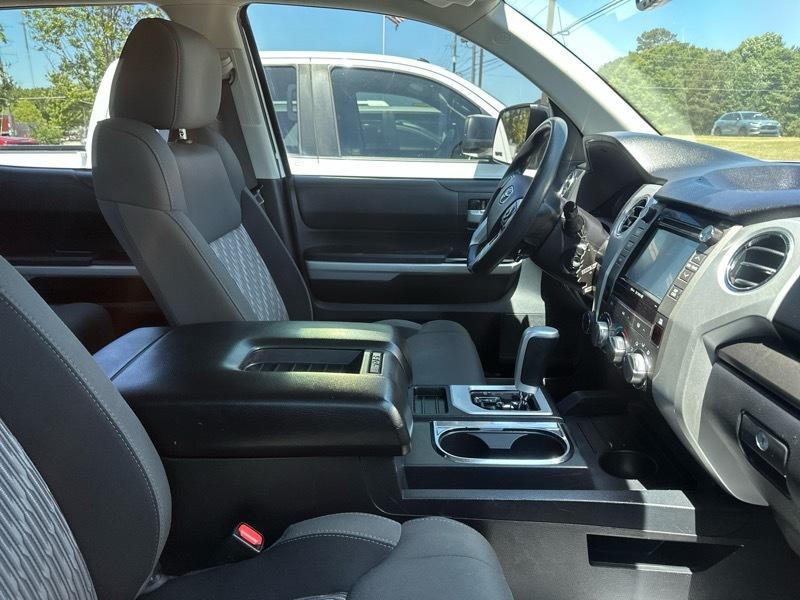 Toyota Tundra 4WD 1794 Edition CrewMax 5.5' Bed 5.7L FFV (Natl) 2018