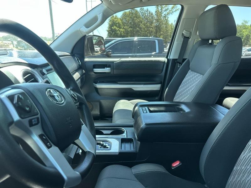 Toyota Tundra 4WD 1794 Edition CrewMax 5.5' Bed 5.7L FFV (Natl) 2018