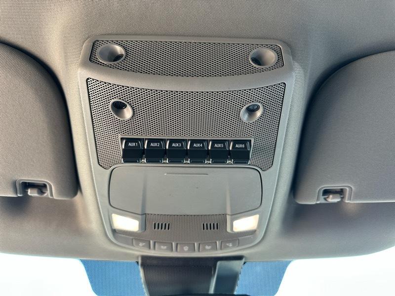 Ford Super Duty F-250 SRW King Ranch 4WD Crew Cab 8' Box 2020