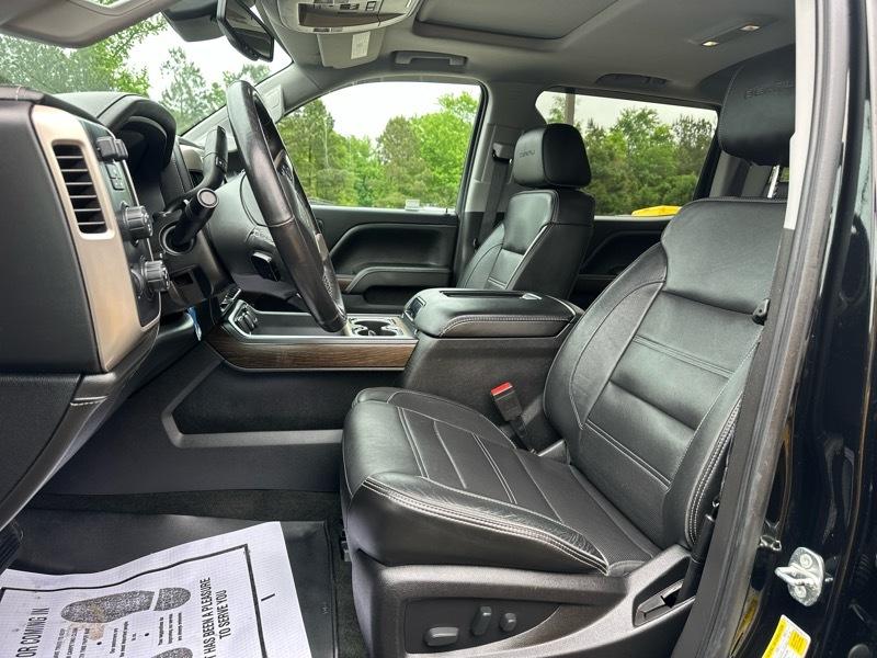 GMC Sierra 1500 4WD Crew Cab 143.5" Denali 2017