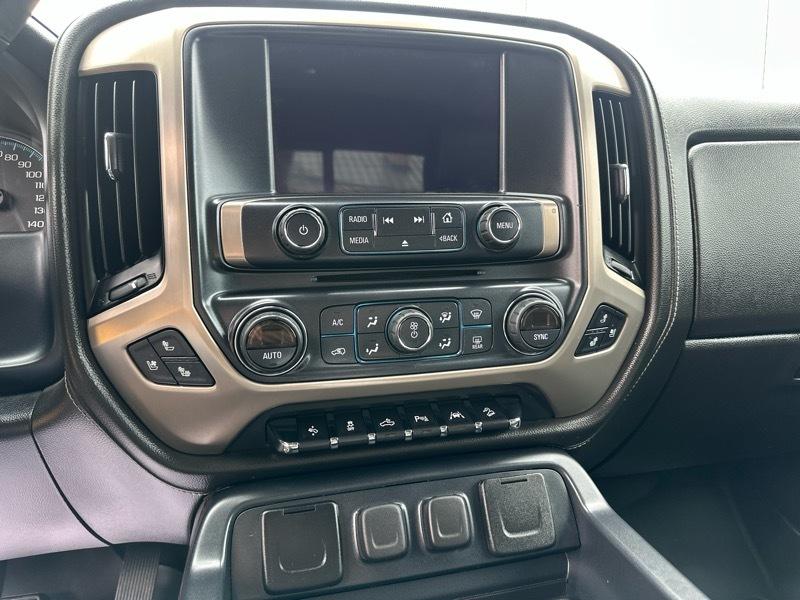 GMC Sierra 1500 4WD Crew Cab 143.5" Denali 2017