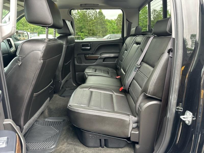 GMC Sierra 1500 4WD Crew Cab 143.5" Denali 2017