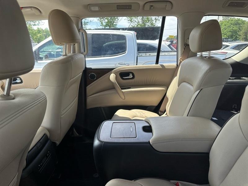 Nissan Armada 4x2 SL 2024