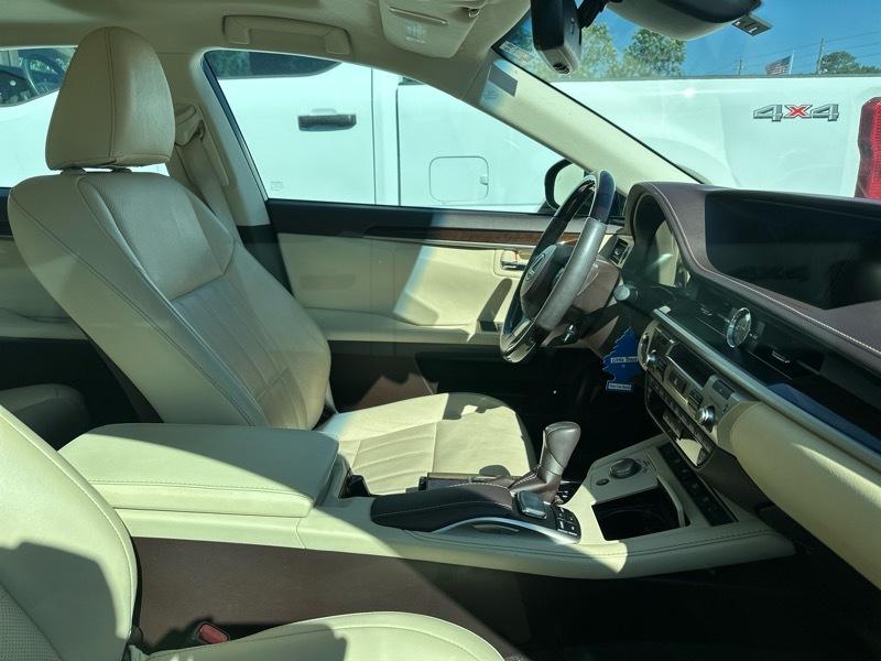 Lexus ES ES 350 FWD 2018