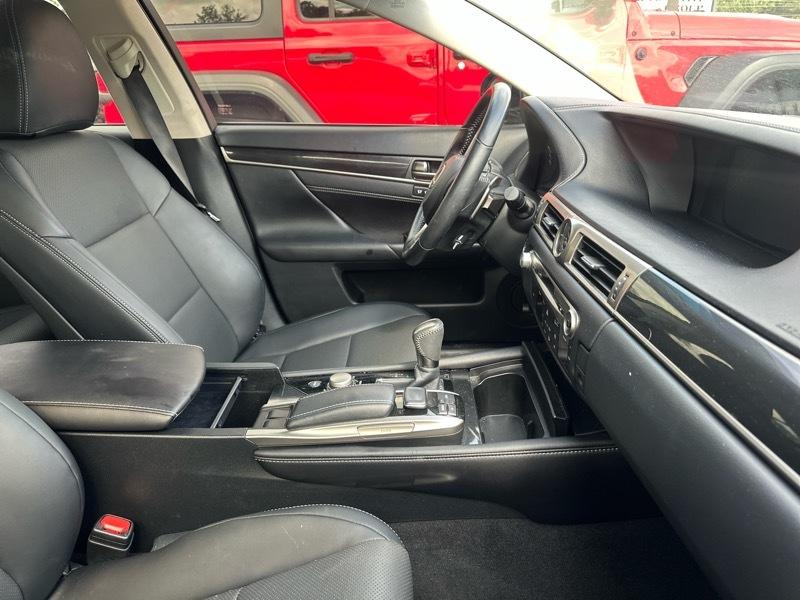 Lexus GS GS Turbo RWD 2017