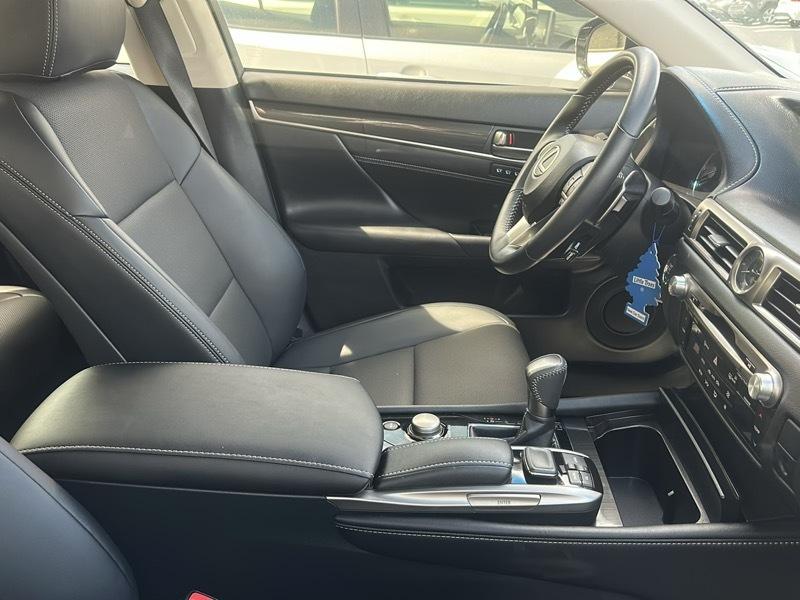 Lexus GS GS Turbo RWD 2017