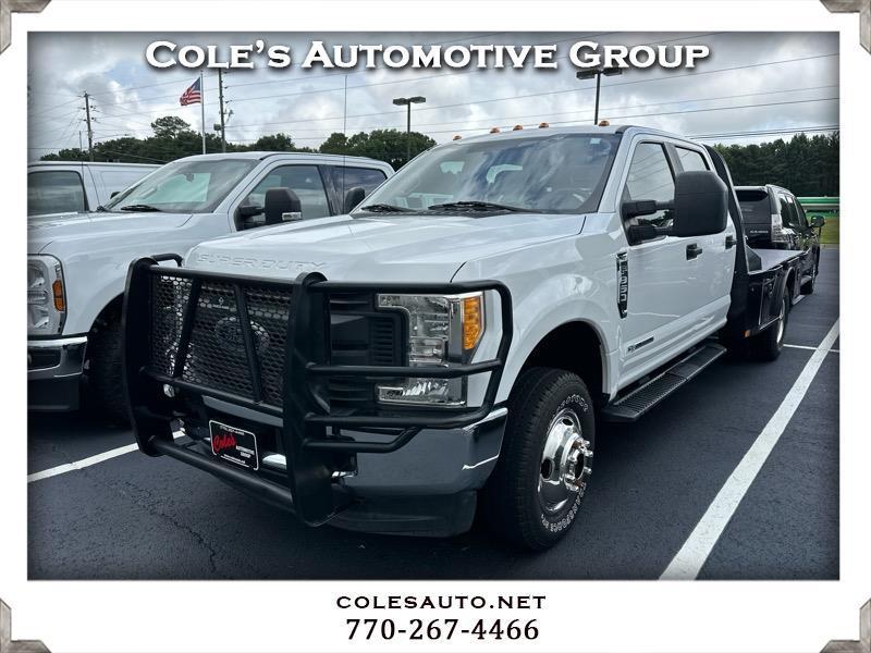 2017 Ford Super Duty F-350 DRW XLT 4WD Crew Cab 179" WB 60" CA