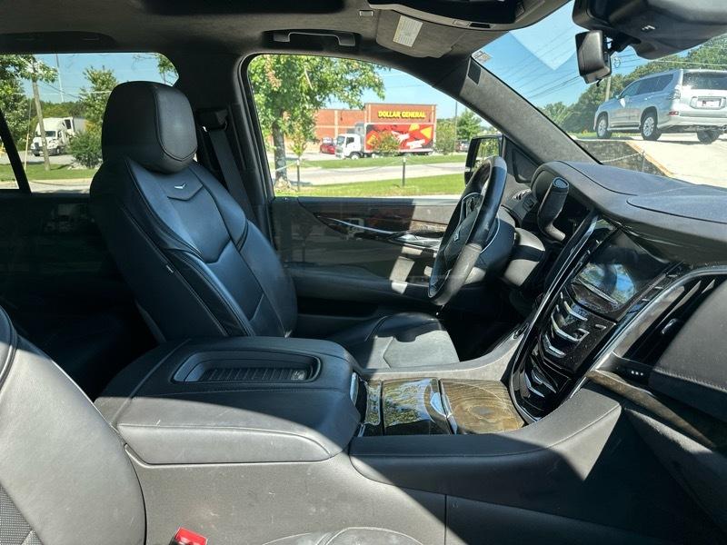 Cadillac Escalade 4WD 4dr Platinum 2020
