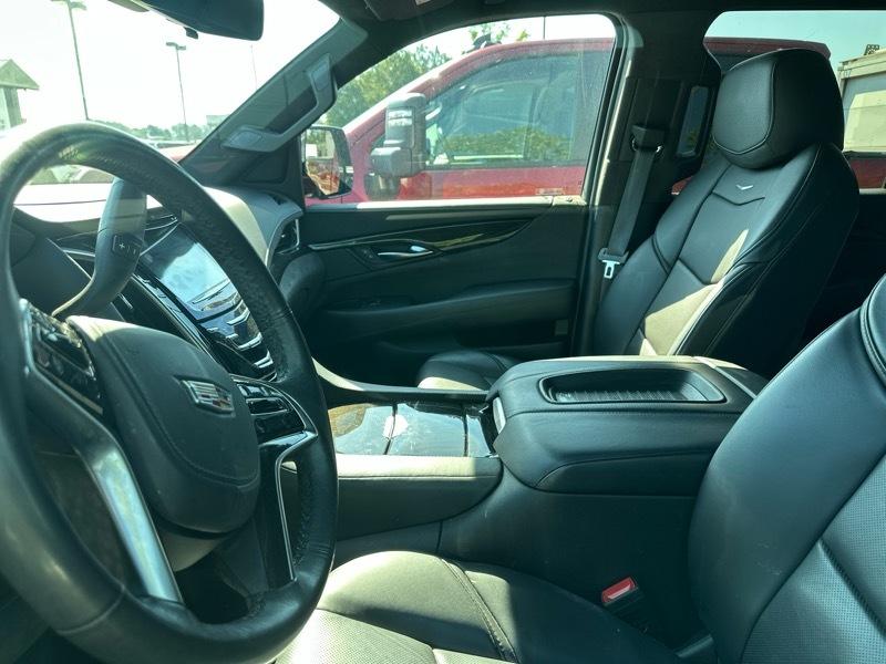 Cadillac Escalade 4WD 4dr Platinum 2020