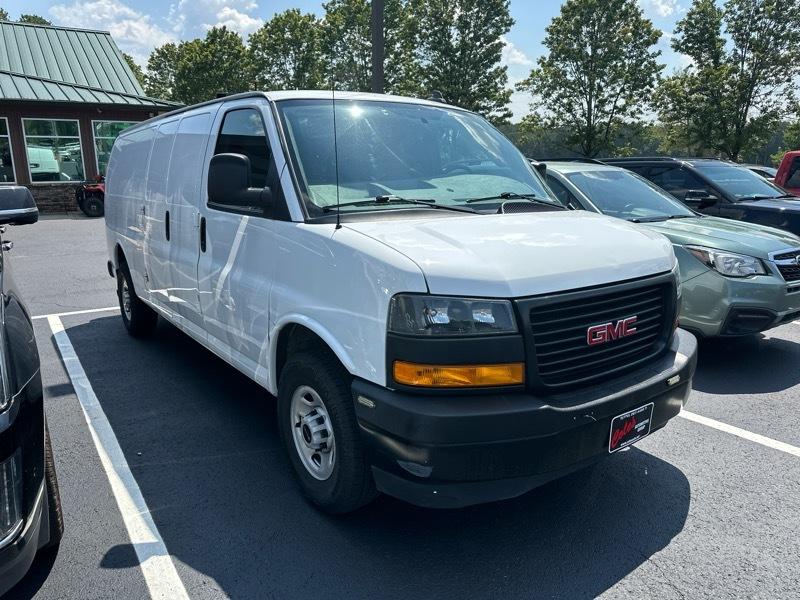 GMC Savana Cargo Van RWD 2500 155" 2023