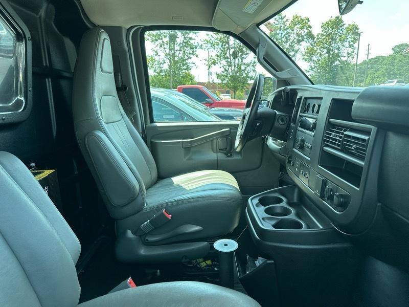 GMC Savana Cargo Van RWD 2500 155" 2023