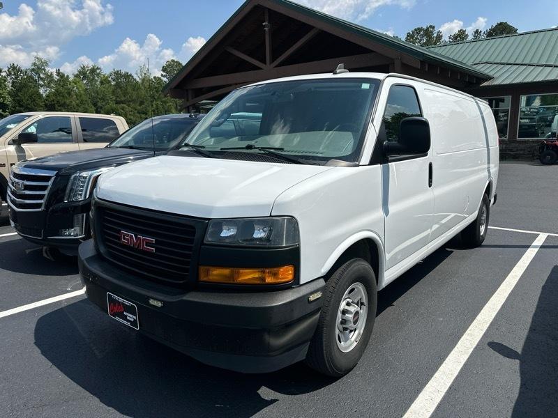GMC Savana Cargo Van RWD 2500 155" 2023