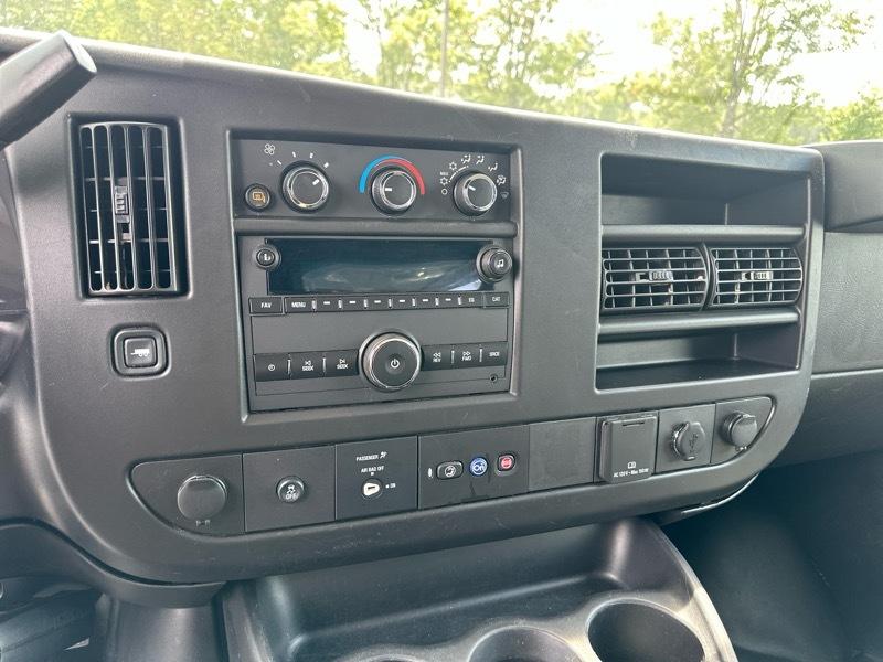 GMC Savana Cargo Van RWD 2500 155" 2023