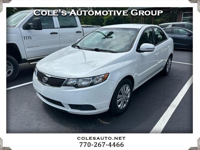 White 2012 Kia Forte Sedan Front-Wheel Drive Automatic