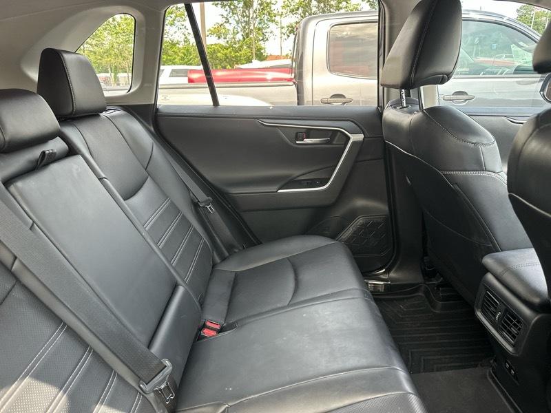 Toyota RAV4 Hybrid Limited AWD (Natl) 2020
