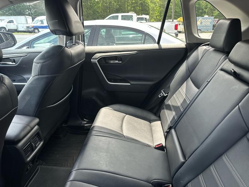 Toyota RAV4 Hybrid Limited AWD (Natl) 2020