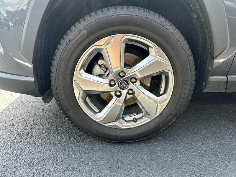Toyota RAV4 Hybrid Limited AWD (Natl) 2020