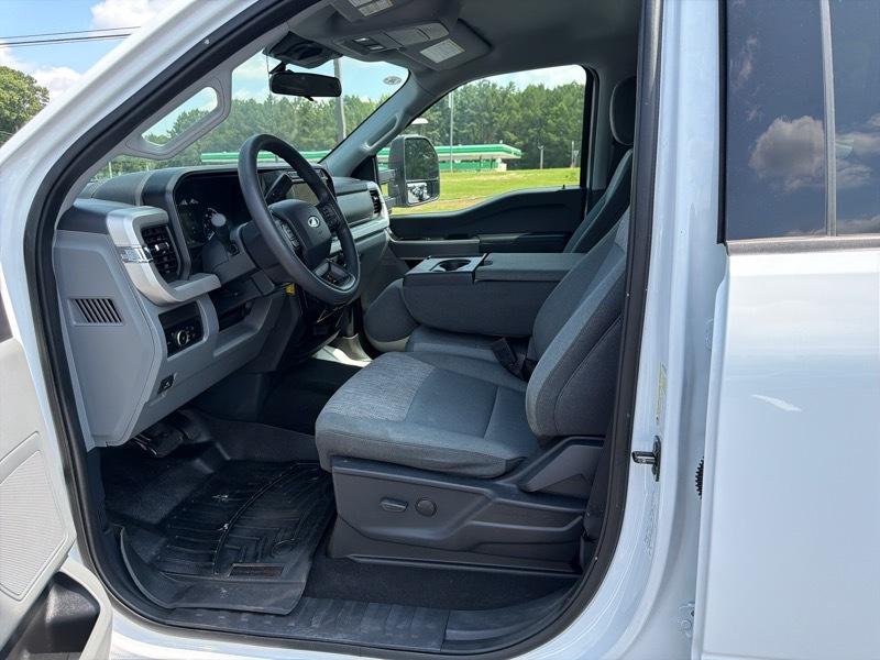 Ford Super Duty F-250 SRW King Ranch 4WD Crew Cab 8' Box 2024