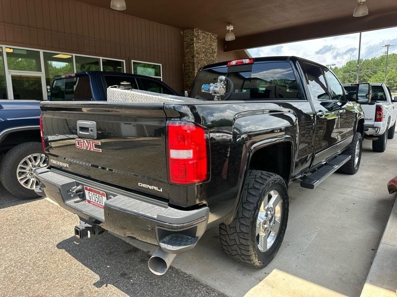 GMC Sierra 2500HD 4WD Crew Cab 153.7" Denali 2019