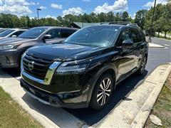 2024 Nissan Pathfinder 