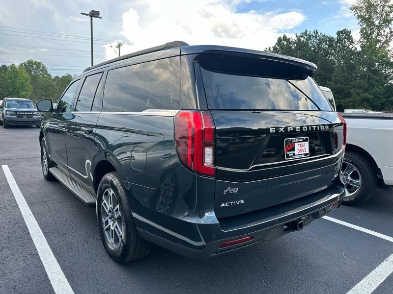 Ford Expedition Max Active 4x2 2025