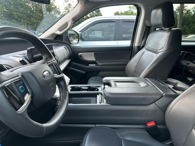 Ford Expedition Max Active 4x2 2025