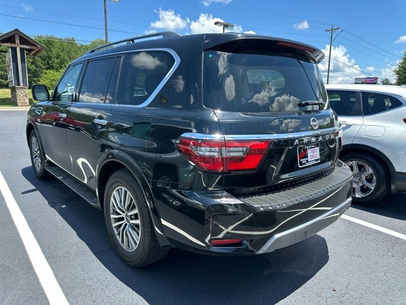 Nissan Armada 4x2 SV 2021