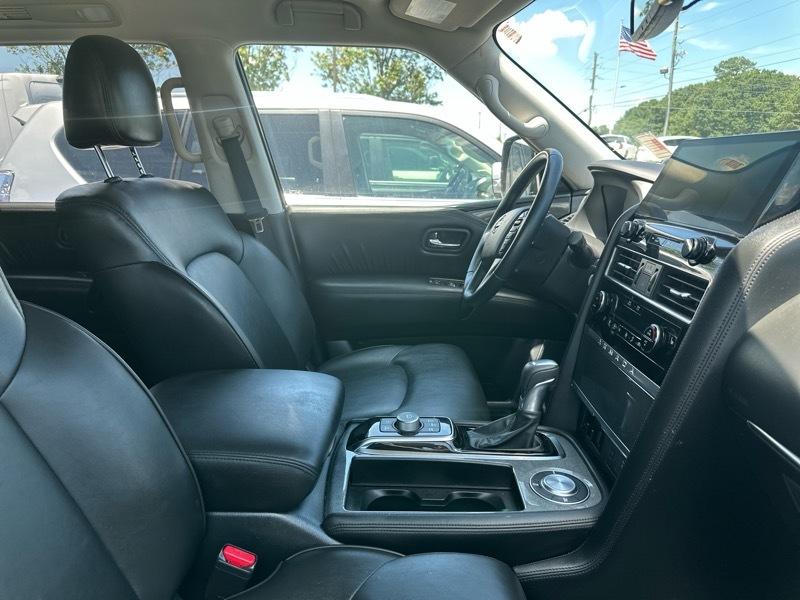Nissan Armada 4x2 SV 2021