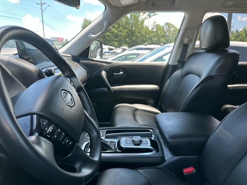 Nissan Armada 4x2 SV 2021