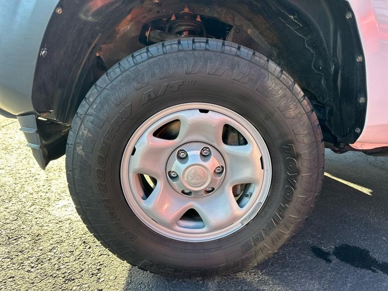 Toyota Tacoma 4WD SR Access Cab 6' Bed I4 AT (Natl) 2023