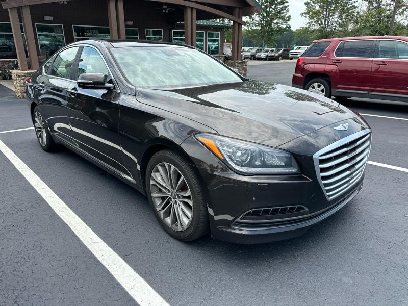 Hyundai Genesis 4dr Sdn V6 3.8L AWD 2015