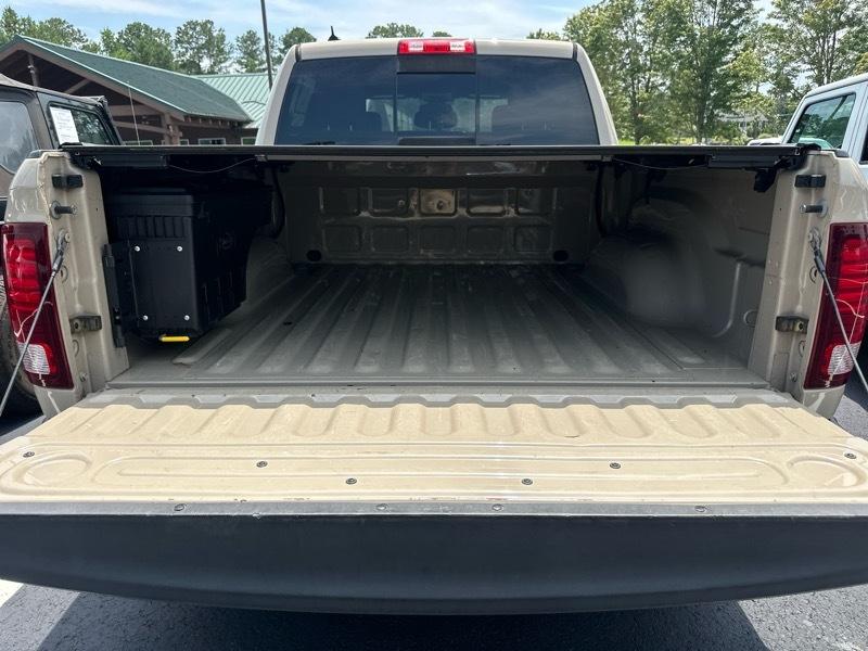 RAM 1500 Rebel 4x4 Crew Cab 5'7" Box 2017