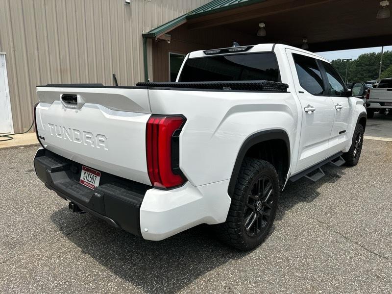 Toyota Tundra 4WD Platinum CrewMax 5.5' Bed (Natl) 2024