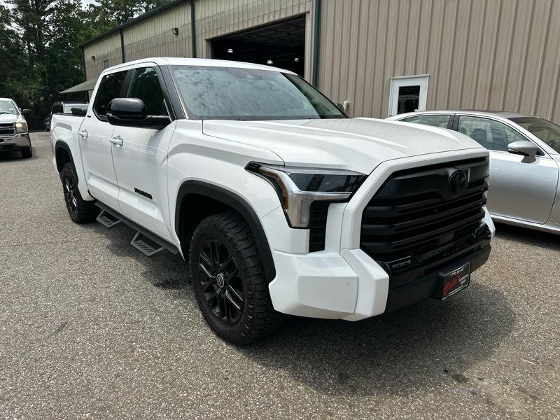 Toyota Tundra 4WD Platinum CrewMax 5.5' Bed (Natl) 2024