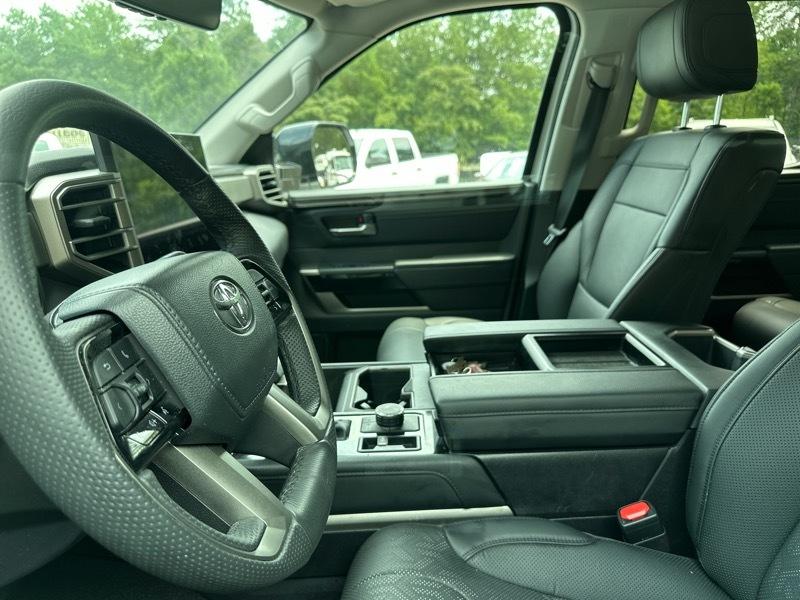 Toyota Tundra 4WD Platinum CrewMax 5.5' Bed (Natl) 2024