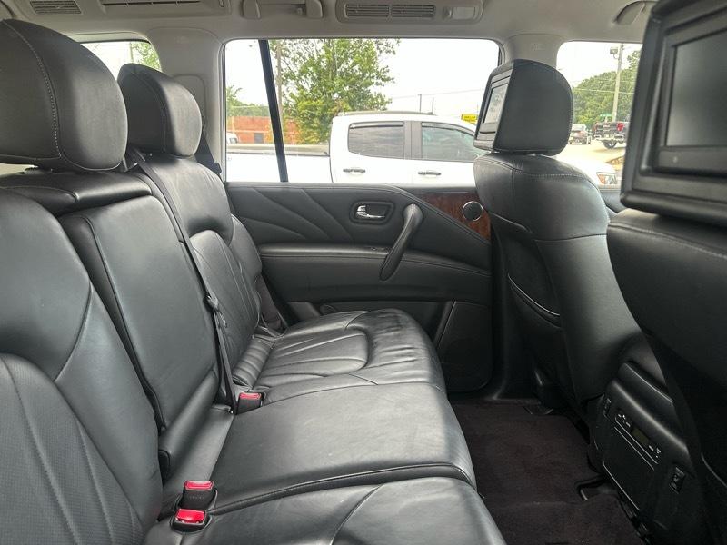Infiniti QX80 2WD 4dr 2015