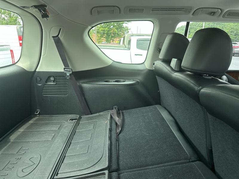 Infiniti QX80 2WD 4dr 2015