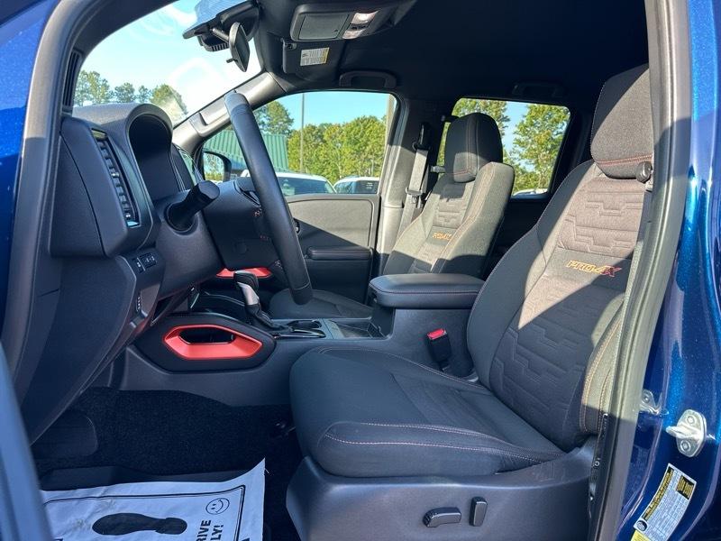 Nissan Frontier Crew Cab 4x4 PRO-4X Auto *Ltd Avail* 2023