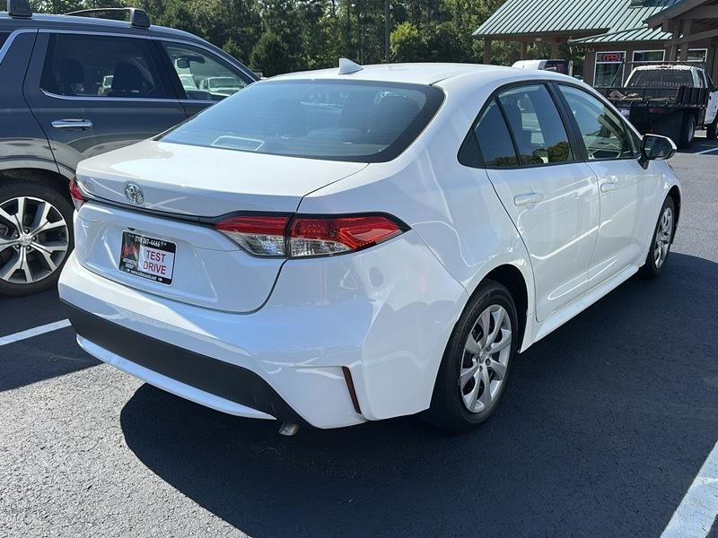 Toyota Corolla LE CVT (Natl) 2022